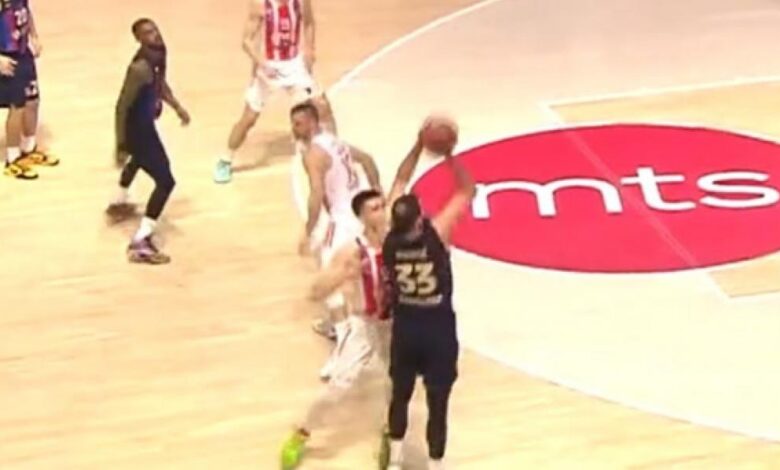 El triplazo de Mirotic que salvó al Barça en Pionir