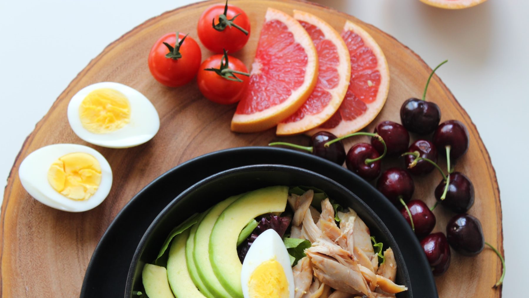 El trucazo para separar la yema del huevo cocido y que no se rompa