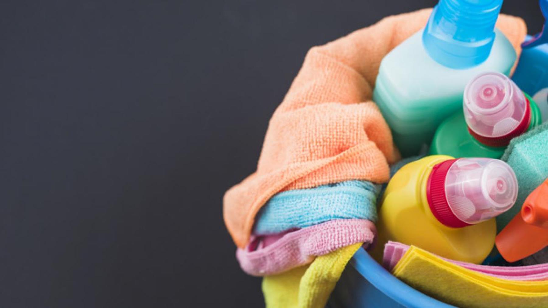 El truco milagroso para acabar con las bacterias de tus bayetas y estropajos