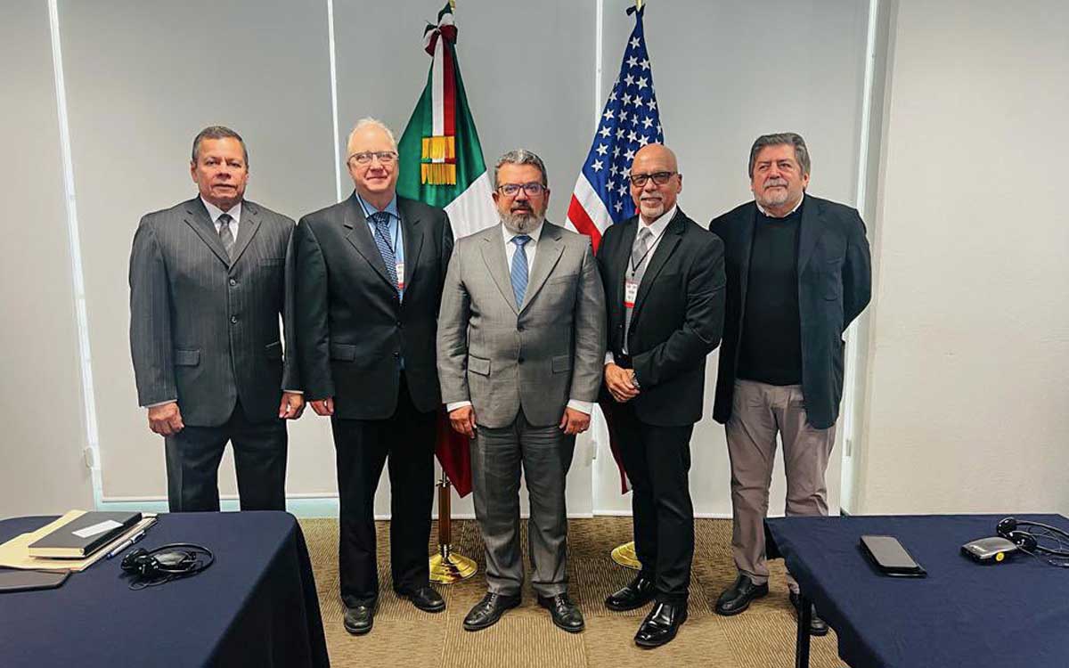 Expertos de la FAA asesoran a México para recuperar categoría 1 de seguridad aérea