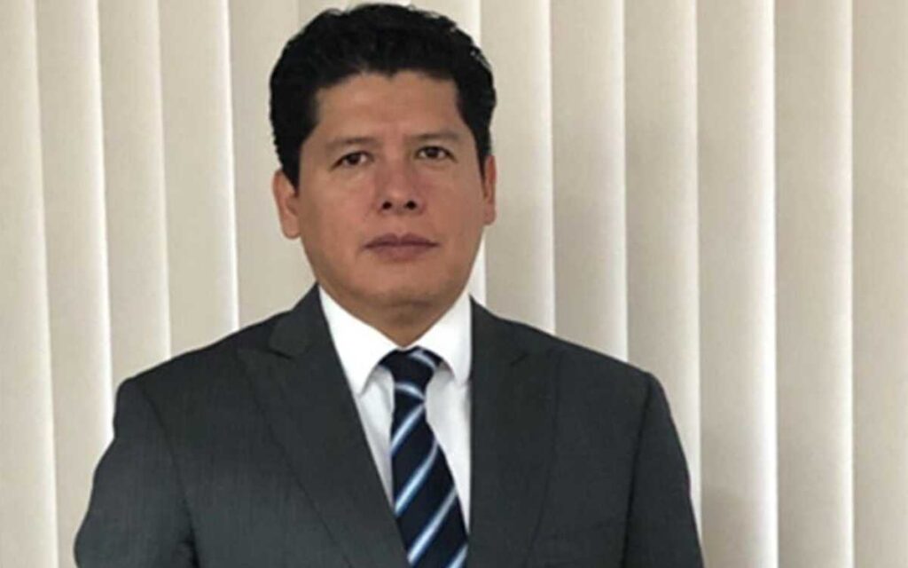 Falleció el periodista Carlos Avilés