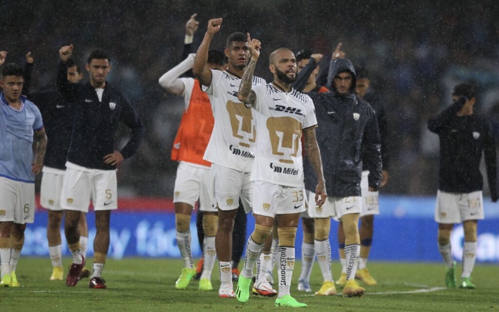 Falso que sea dueño de Pumas, aclara consejero del INE luego de tal afirmación en la mañanera