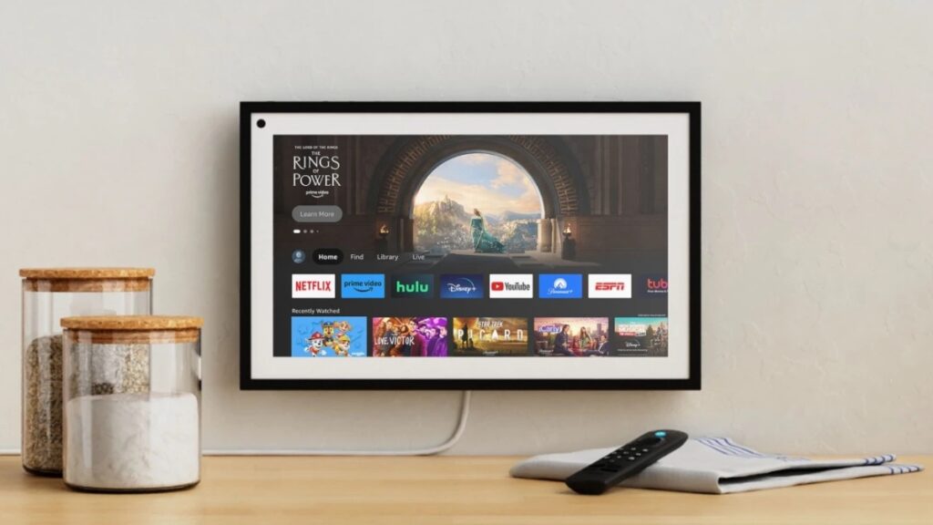 Fire TV llega a la pantalla inteligente montada en la pared de Amazon, el Echo Show 15