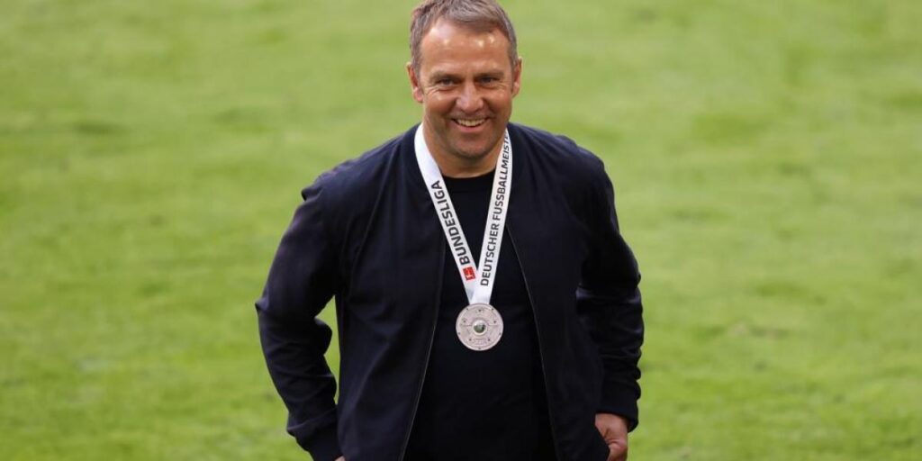 Flick se pronuncia sobre la dimisión de Bierhoff en Alemania