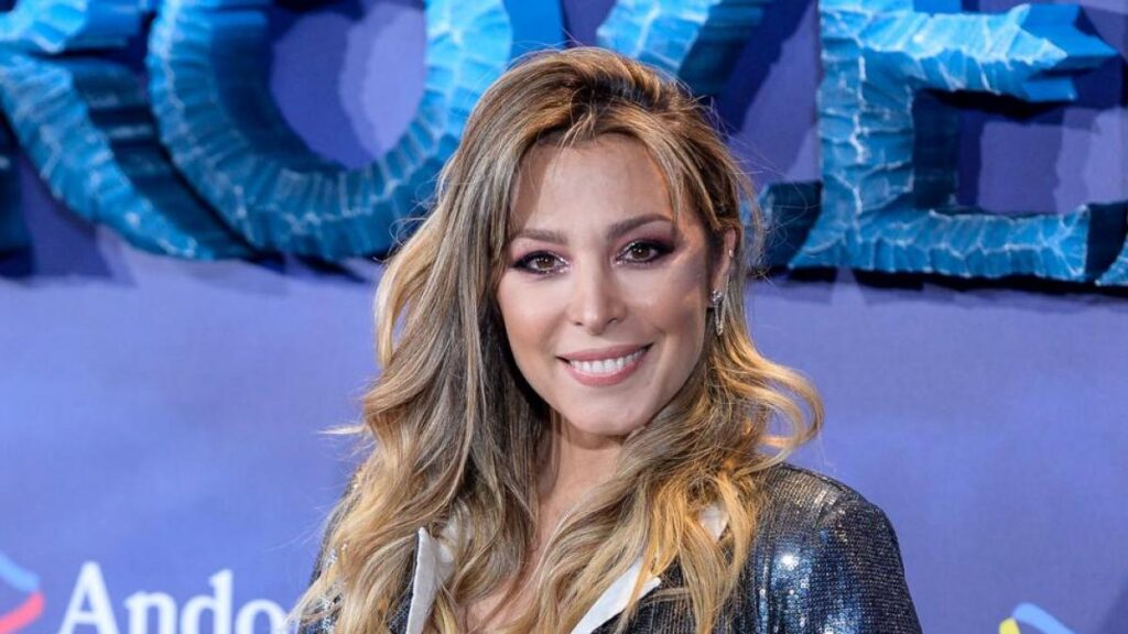 Gisela echa más leña al fuego sobre la polémica entre Chenoa y Rosa López