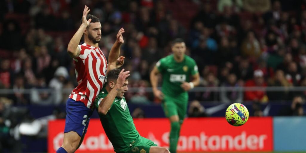 Hermoso tropieza ante la misma piedra y Reinildo acecha para recuperar el puesto