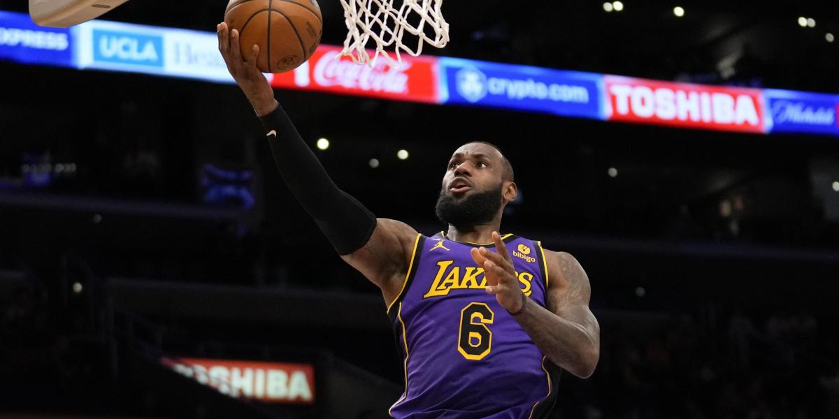 Horario y dónde ver por TV la jornada de Navidad de la NBA 2022/2023
