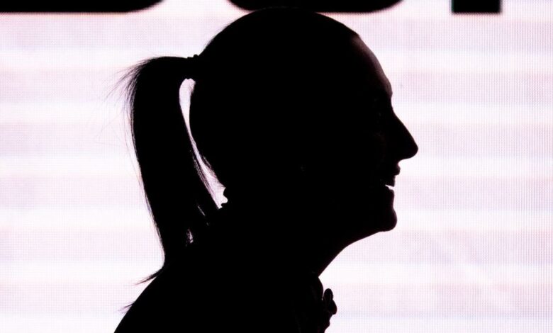INE ordena a Sheinbaum deslindarse de la campaña '#EsClaudia'