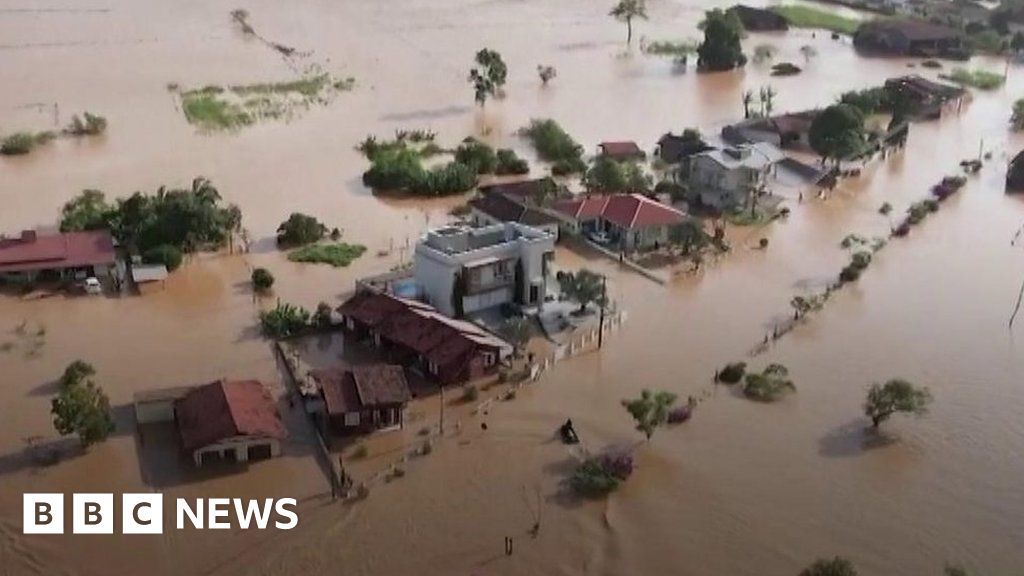 Imágenes de drones muestran inundaciones mortales en partes de Brasil