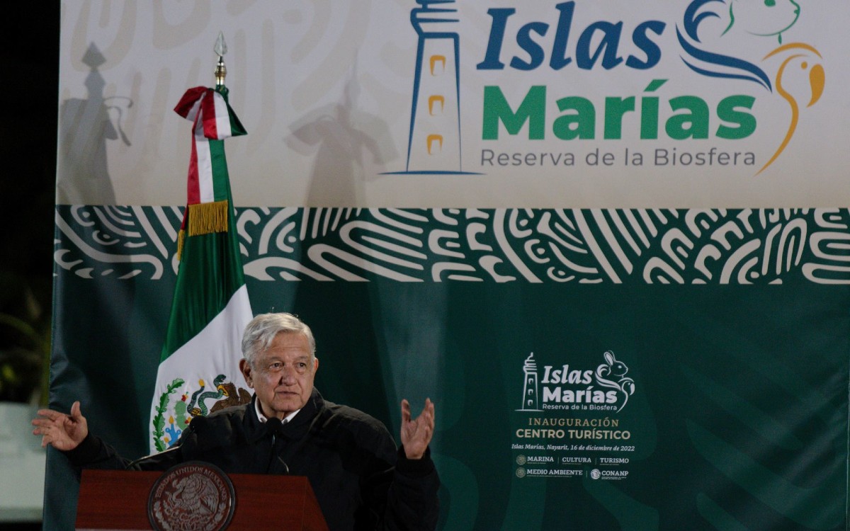 Inaugura AMLO centro turístico Islas Marías, antes cárcel | Video
