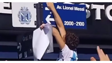 Inauguran aficionados argentinos la avenida Lionel Messi | Video