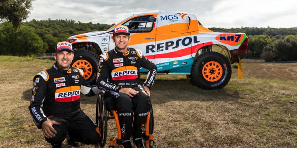 Increíble: Así es el sistema que permite que Isidre Esteve pilote solo con sus manos