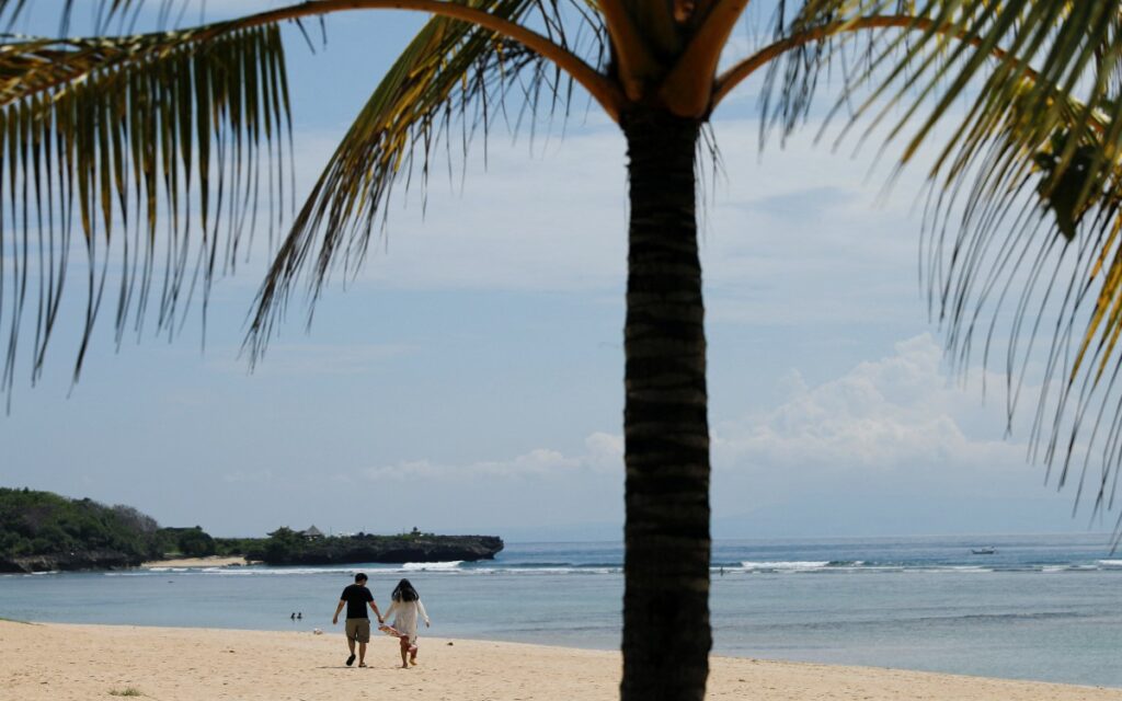 Indonesia: Turistas no serán castigados por sexo extramarital