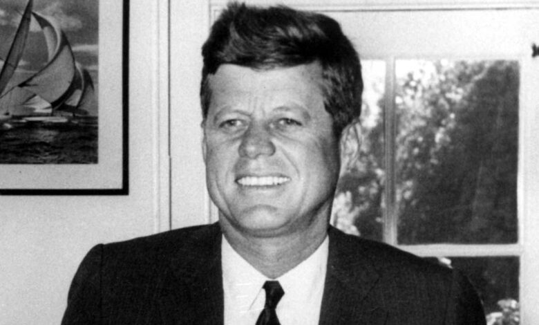 Joe Biden quita candado a miles de documentos sobre el asesinato de John F. Kennedy