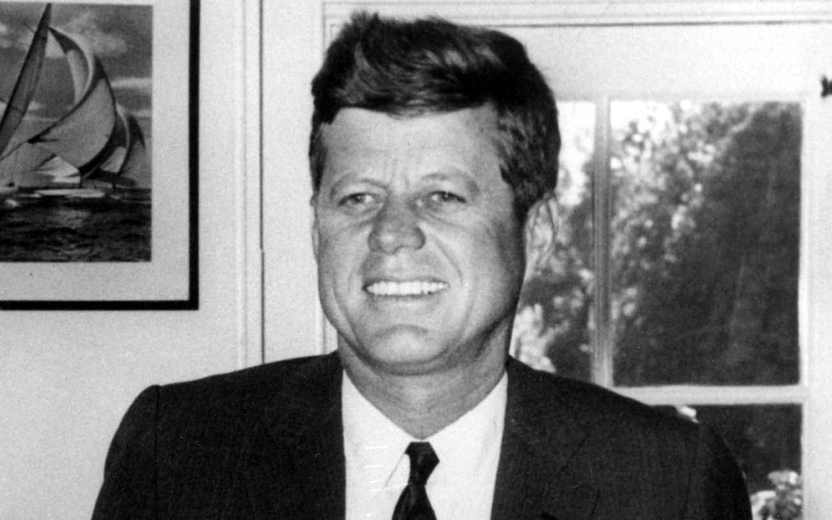 Joe Biden quita candado a miles de documentos sobre el asesinato de John F. Kennedy