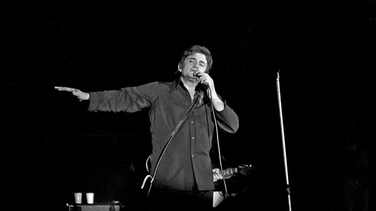 Johnny Cash, biografía del maestro del country