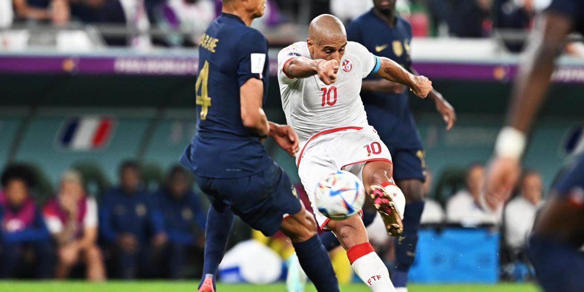 Khazri adelanta a Túnez ante Francia