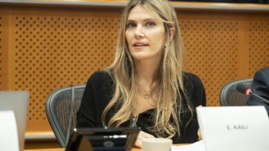 La Fiscalía europea abre otra investigación contra Eva Kaili por presunto fraude y pide que se le levante la inmunidad