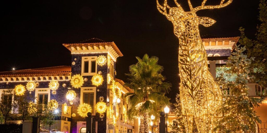 La Navidad llega a La Roca Village y Las Rozas Village