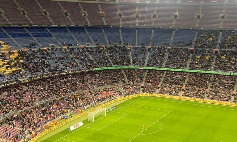 La Navidad se adelantó en el Camp Nou