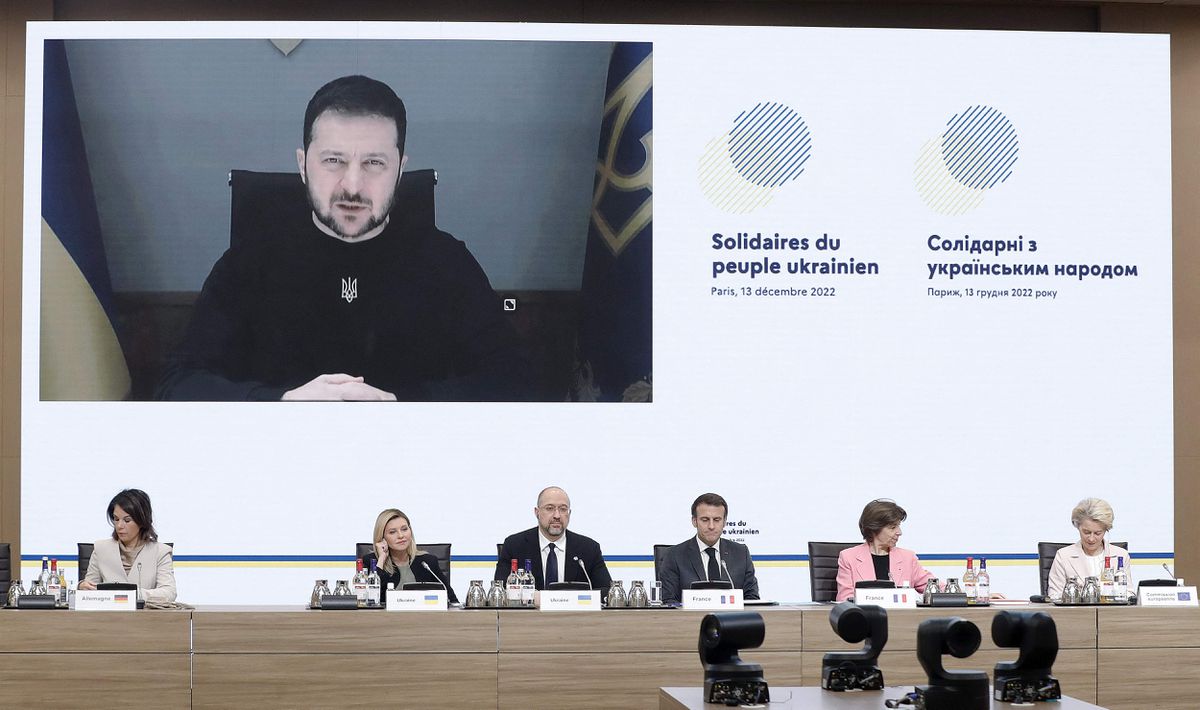 La conferencia de París sobre Ucrania moviliza 1.000 millones de euros en ayuda para reparar infraestructuras