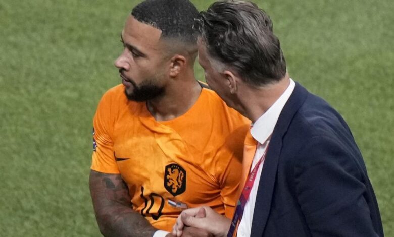 La gran tarde de Memphis, ya solo tras Van Persie