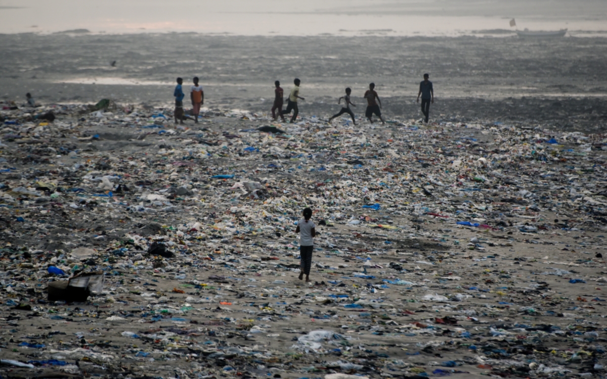 La humanidad se ha convertido en un arma de extinción masiva: Guterres