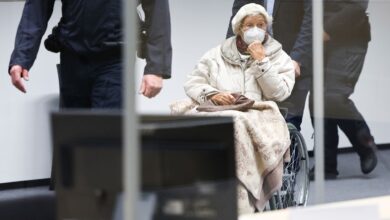 La justicia alemana condena a dos años de prisión a una exsecretaria de un campo de concentración nazi de 97 años