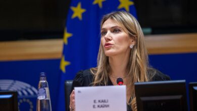 La líder del Parlamento Europeo suspende a la vicepresidenta de la Cámara señalada por el escándalo de los sobornos de Qatar