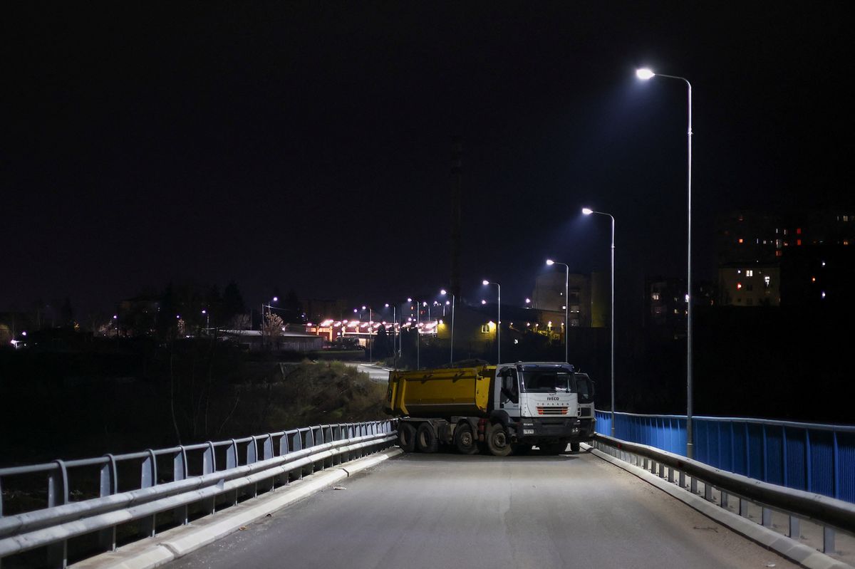 La tensión crece en Kosovo tras poner Serbia sus tropas en máxima alerta