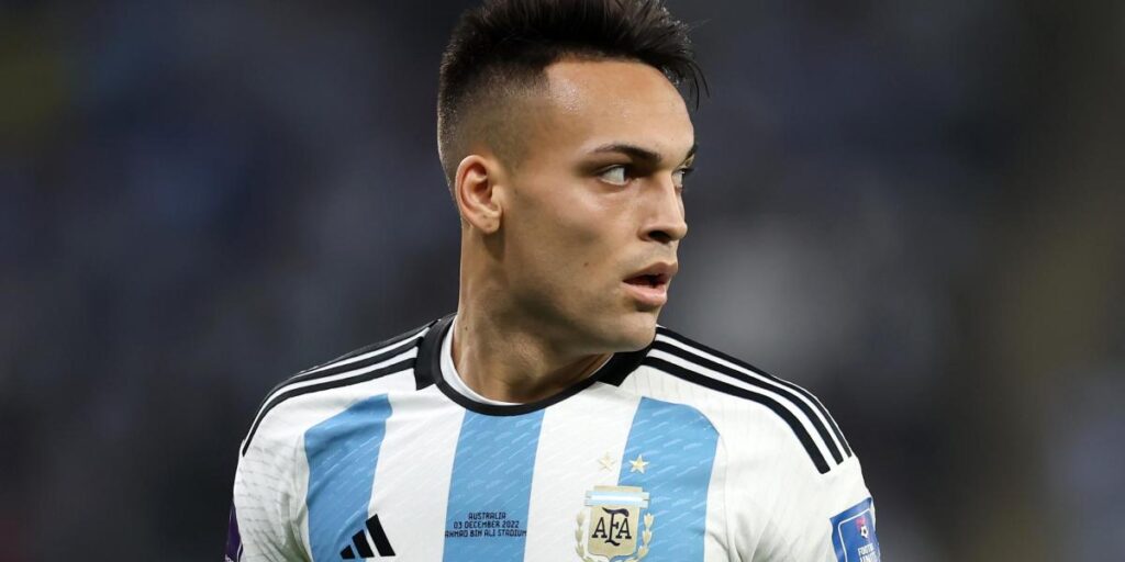 Lautaro se está infiltrando para jugar