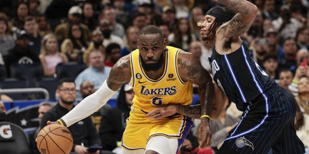 LeBron advierte que no está por la labor de perderse otros play-offs