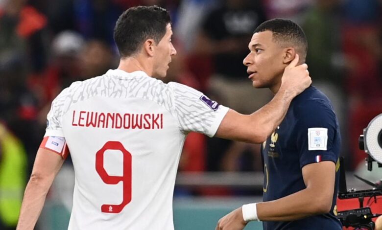 Lewandowski marca de penalti tras fallarlo de inicio