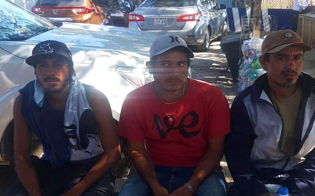 Localizan a tres náufragos de San Blas