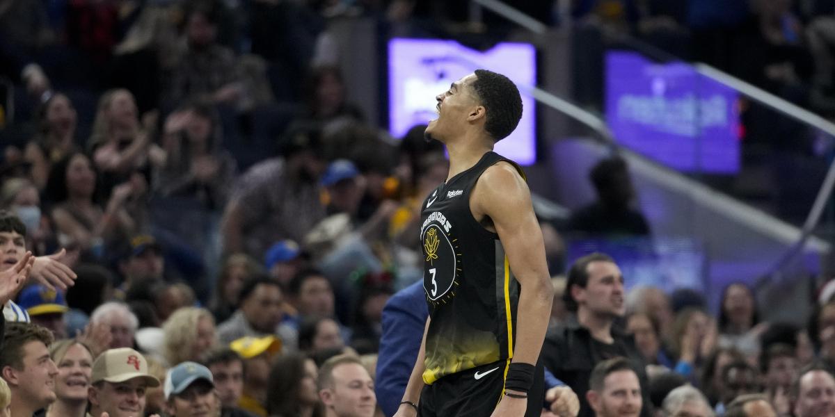 Los mejores Warriors y el mejor Poole vuelven a casa por Navidad