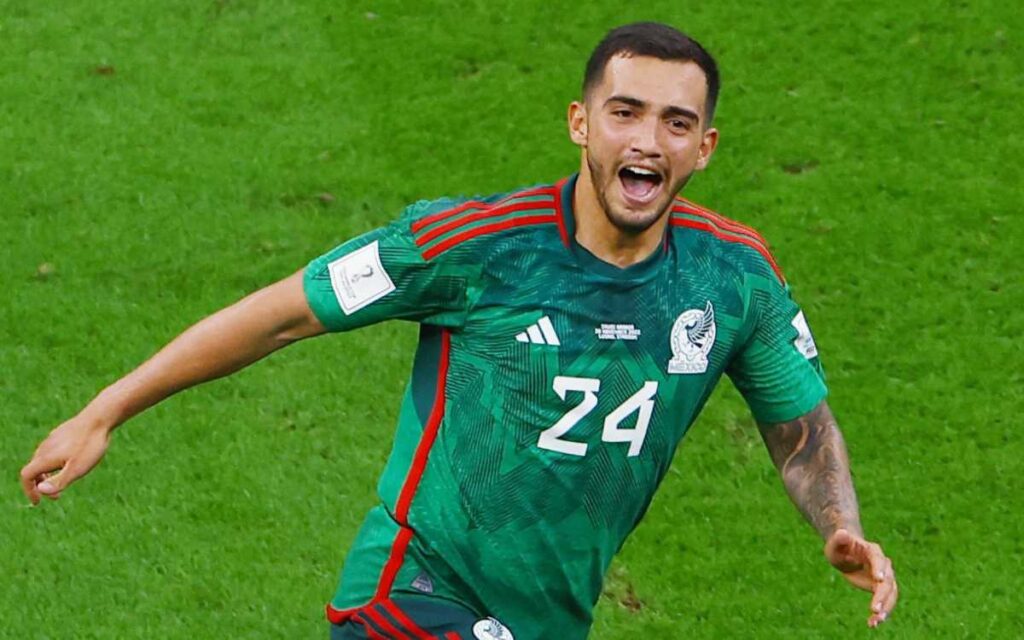 Luis Chávez anotó golazo y ya suena para Europa