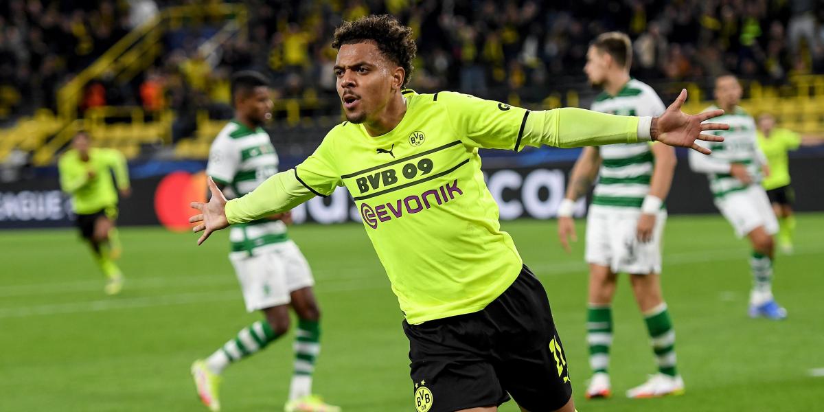 Malen por Dolberg, el cambio que plantea Sampaoli en la delantera