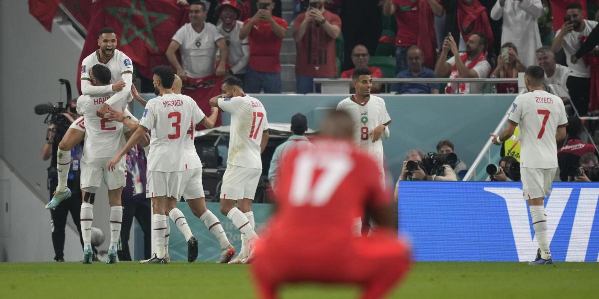 Marruecos cumple con creces tumbando a Canadá y acaba primera