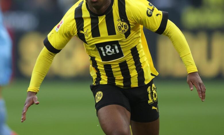 Matthäus tiene claro qué debe hacer Moukoko, objetivo del Barcelona