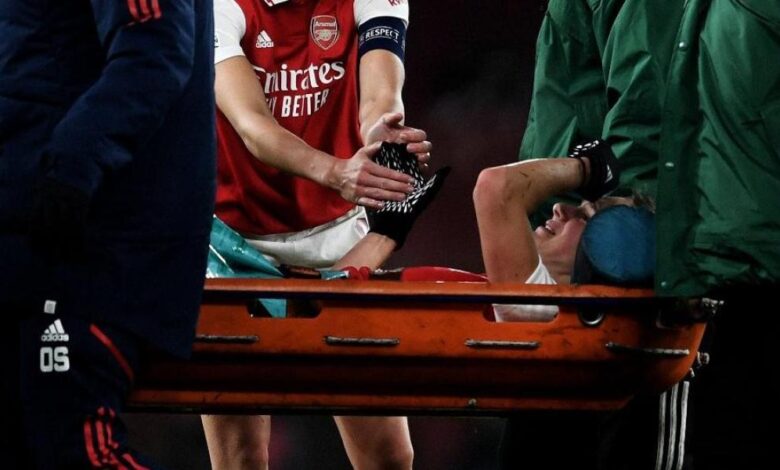 Miedema confirma que sufre una rotura del ligamento cruzado anterior