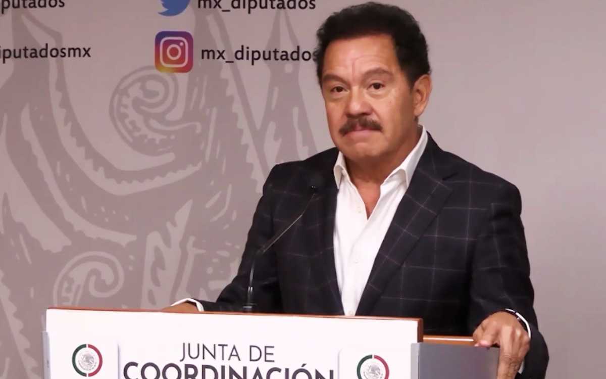 Mier pide a morenistas que no violen la ley por anuncios de Sheinbaum