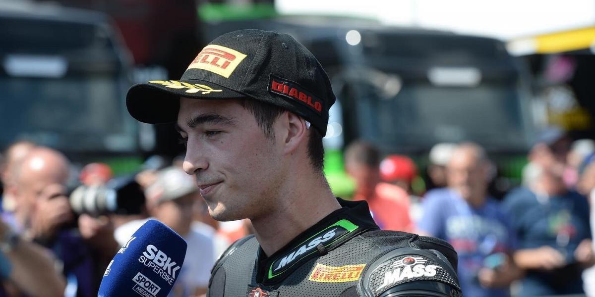 Mika Pérez, otro piloto veinteañero que se retira por falta de recursos