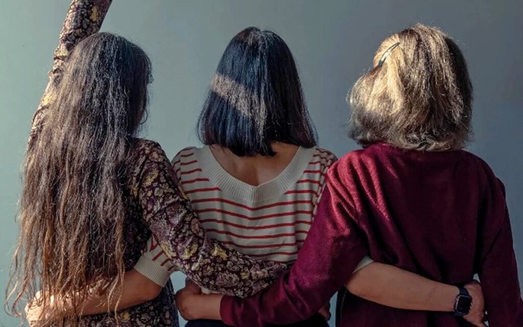 Mujeres de Irán son nombradas 'heroínas del año' por TIME