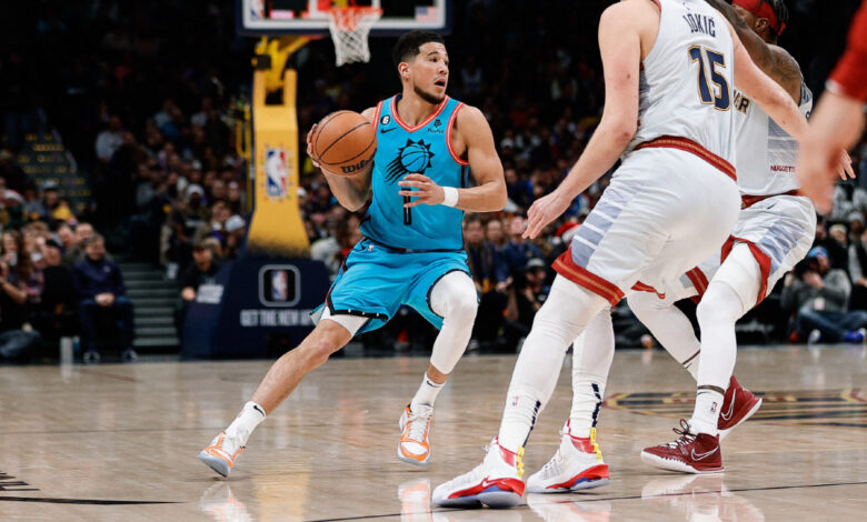 NBA: Phoenix pierde a Devin Booker al menos un mes por lesión | Tuit