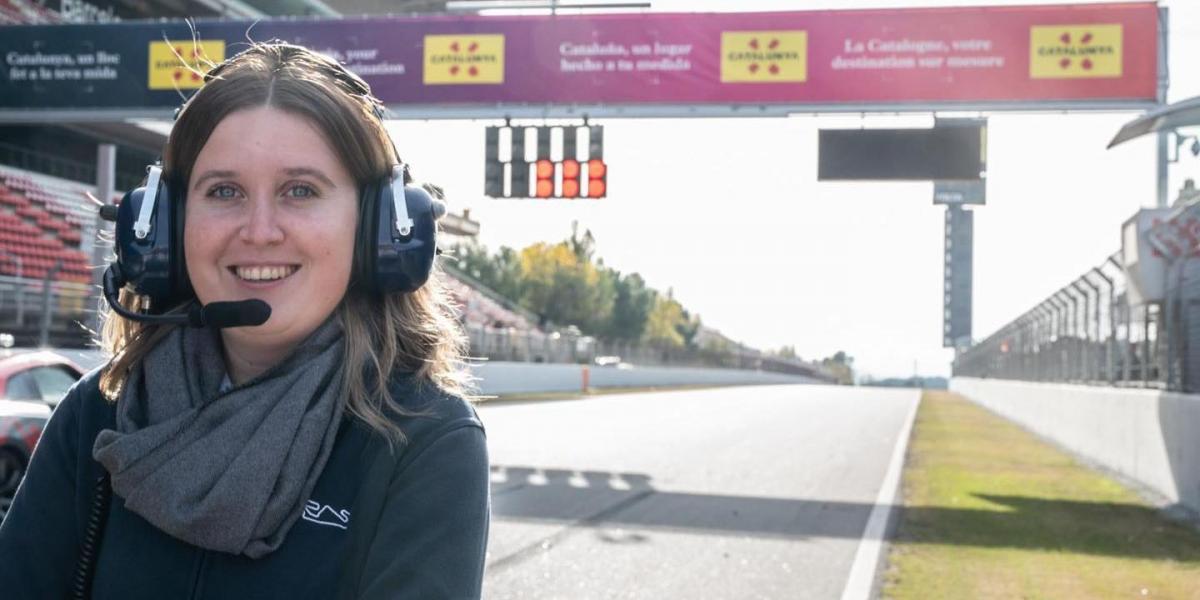 Neus Santamaría, elegida mejor Oficial Sénior del año