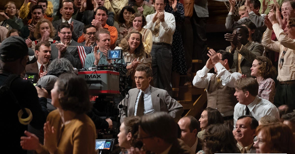 El elenco de Oppenheimer revela el divertido nombre de su chat grupal