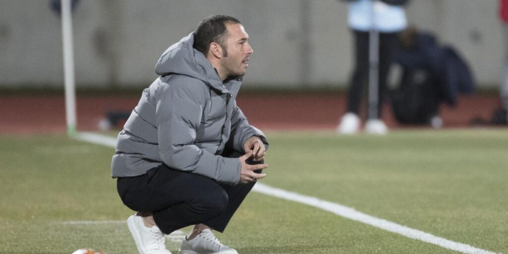 Óscar Fernández, destituido en el Atlético de Madrid Femenino