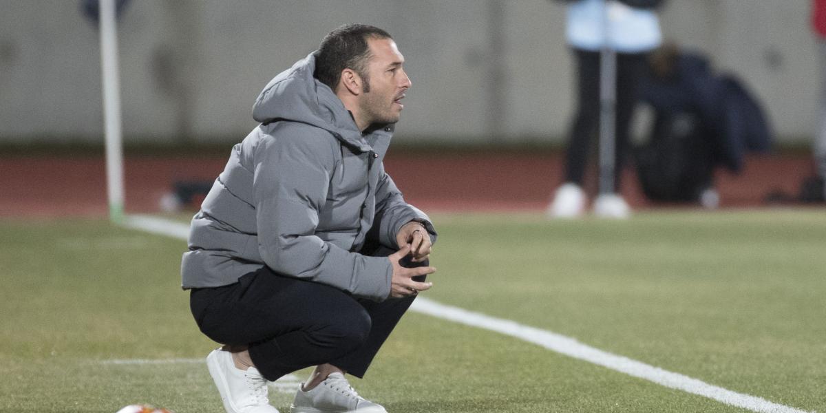 Óscar Fernández, destituido en el Atlético de Madrid Femenino