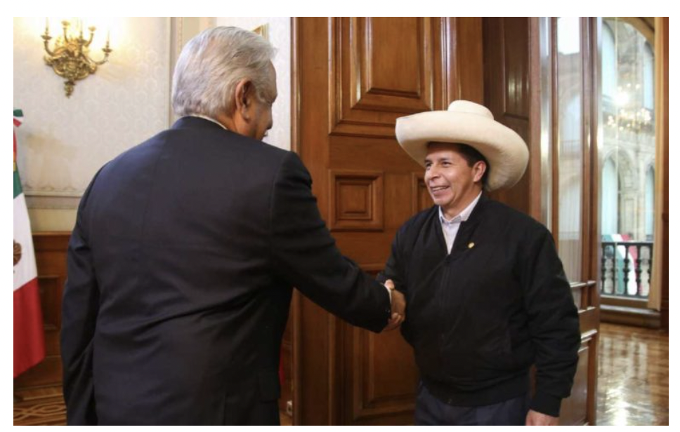 Para AMLO, Castillo sigue siendo presidente de Perú