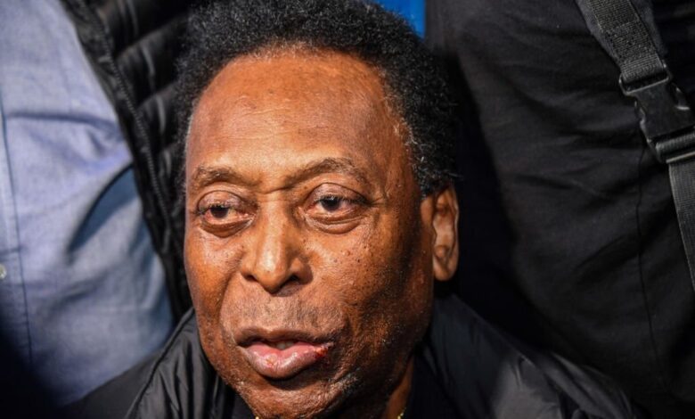 Pelé vuelve a estar hospitalizado en Sao Paulo | Tuits